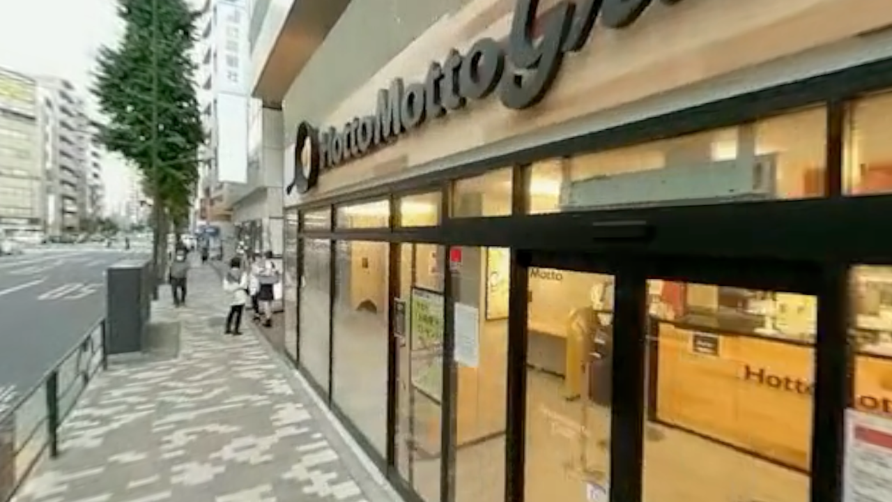 360CityArena中的商店与人行道视角